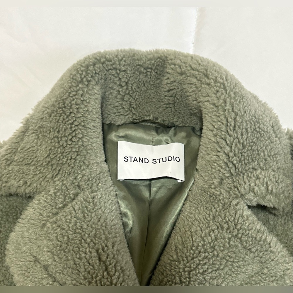 Like New STAND STUDIO Marina Faux Fur Short Jacket Sz 32 (2 US) - Picture 5 of 9